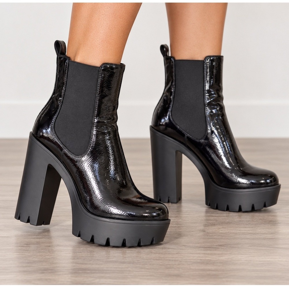 Seychelles Gracie Black Patent Platform Chelsea Boots Block Heel Women 6 Chunky